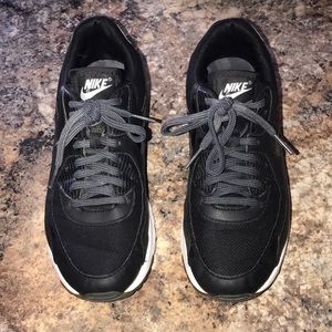 Nike AirMax Tennis Shoes